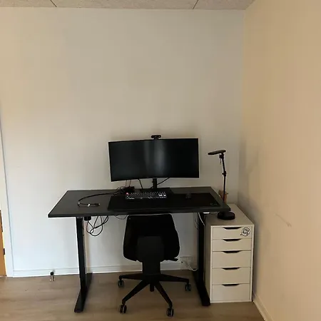 דירה Small And Cozy Private House איקסט