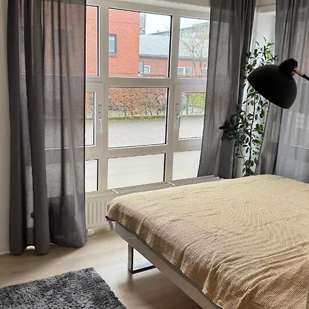 Small And Cozy Private House